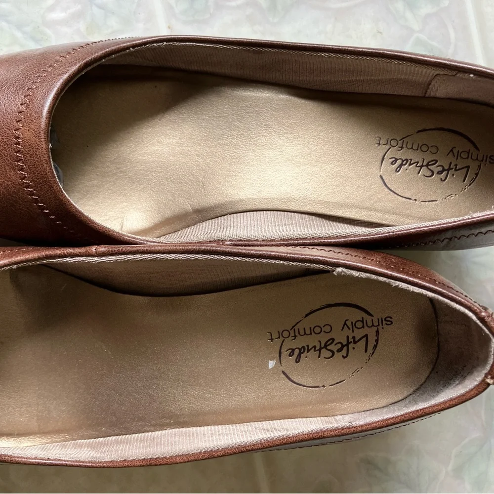Life‎ Stride Brown Faux Leather Groovy wedge Shoes 7.5 Wide